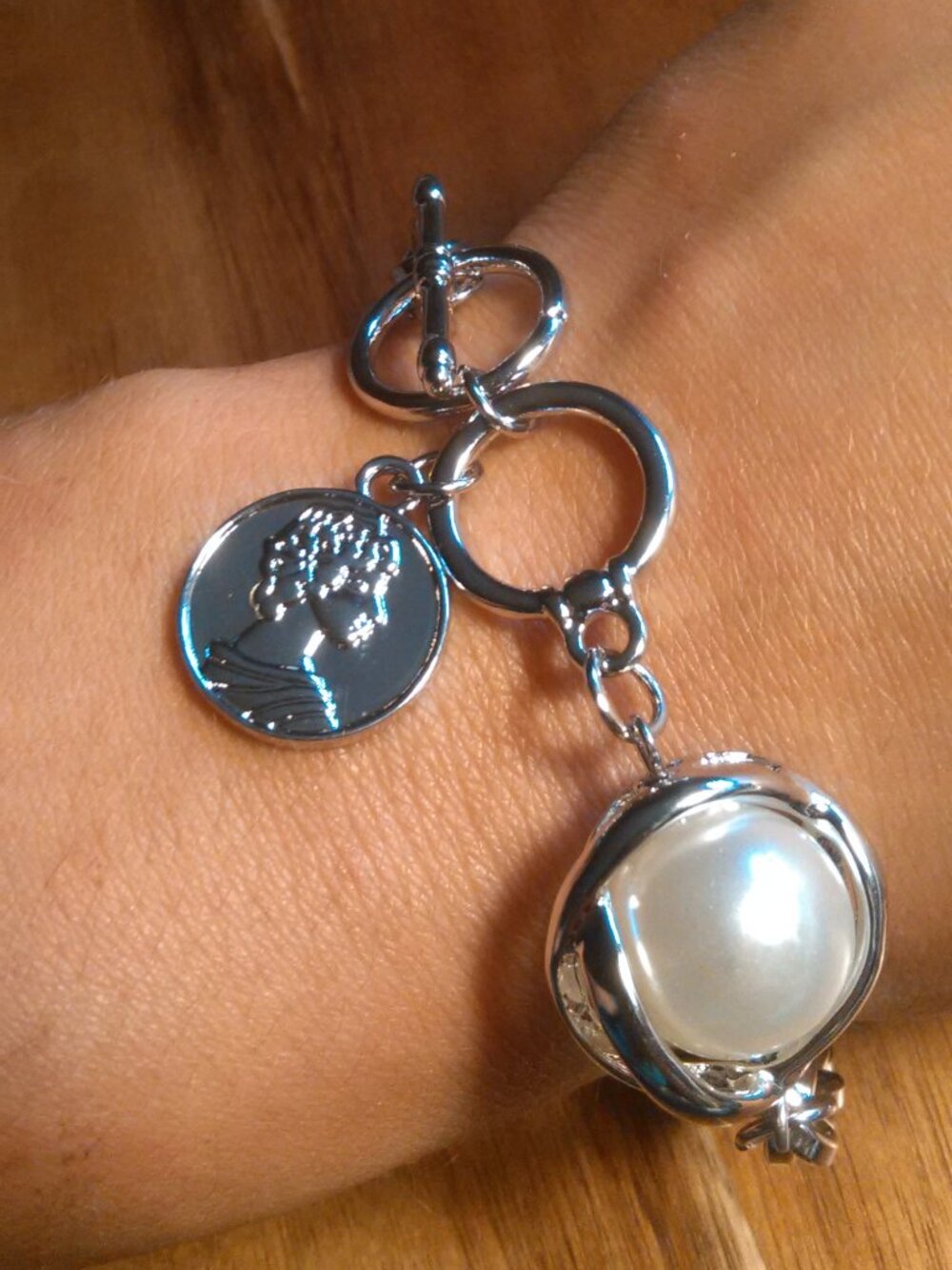 Cameo Design Charm and Simulated Pearl Silvertone Toggle Clasp Bracelet